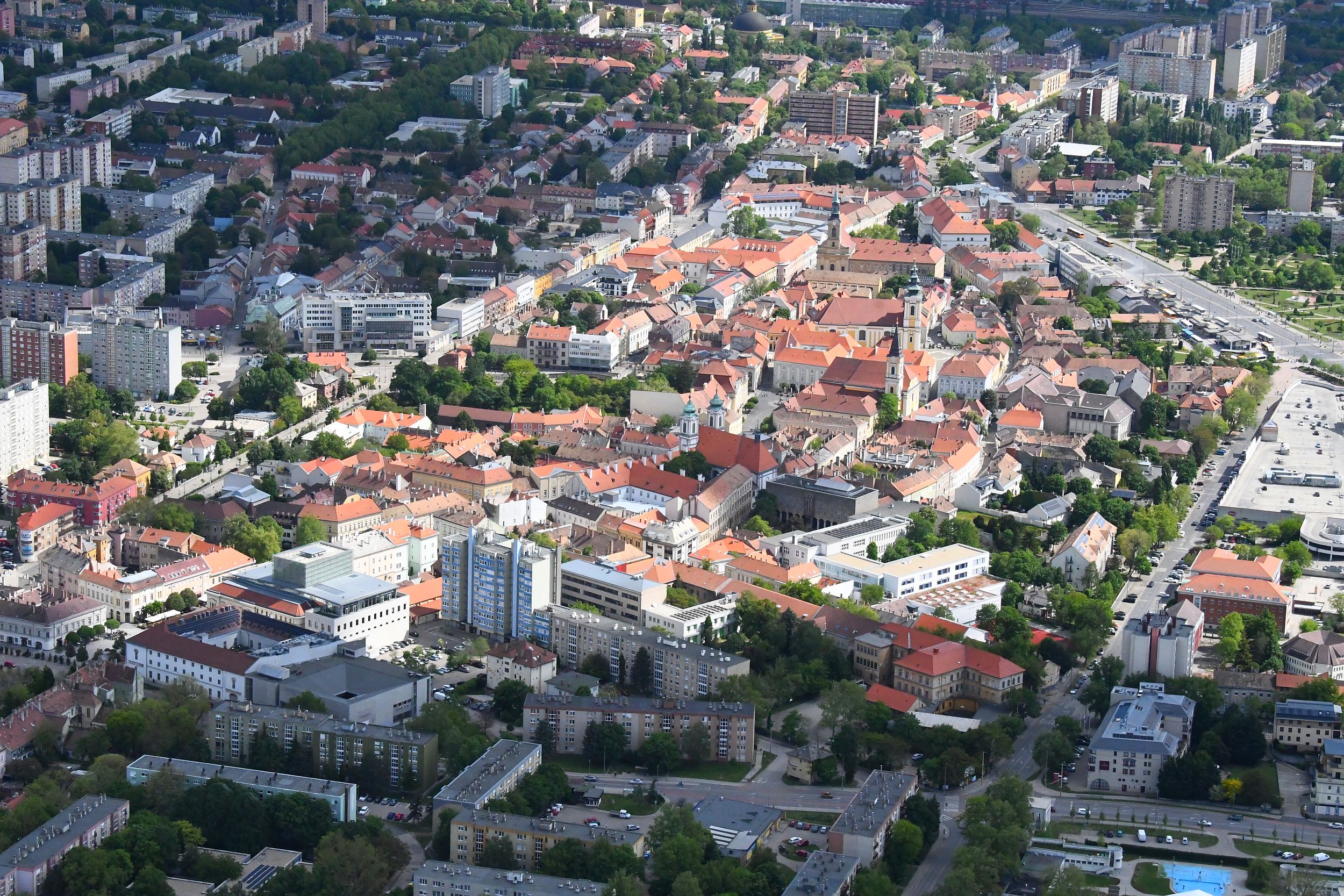 Fogadóórát tart október 14-én Lehrner Zsolt a Belvárosban és közvetlen közelében élőknek